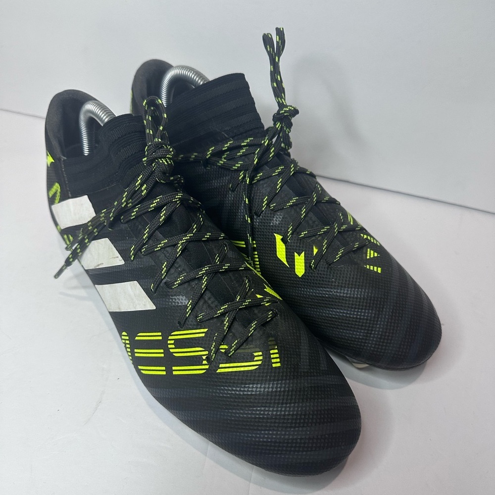 Adidas Black and Yellow Messi cleats - Picture 7 of 7